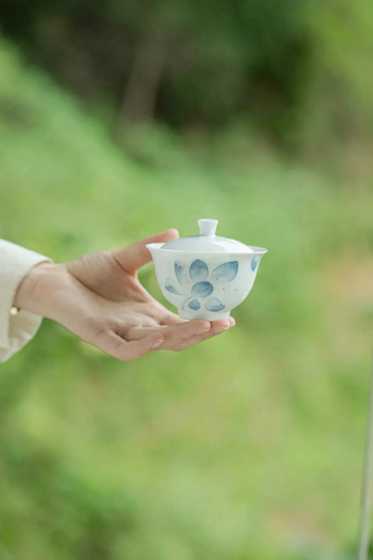 Gaiwan de porcelana Arita – Esmalte Qingyá (145 ml)