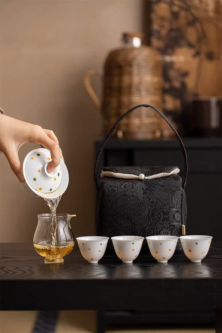Juego de té portátil · Elegancia en movimiento